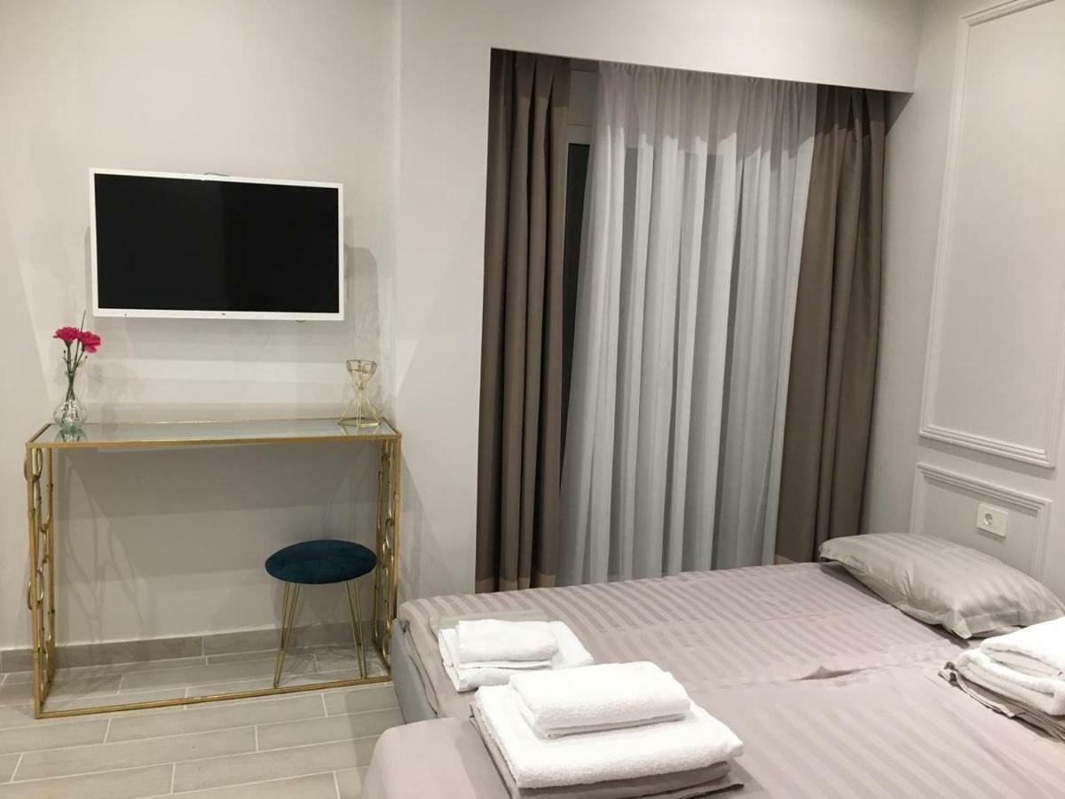 Onira luxury rooms Saranda Extérieur photo